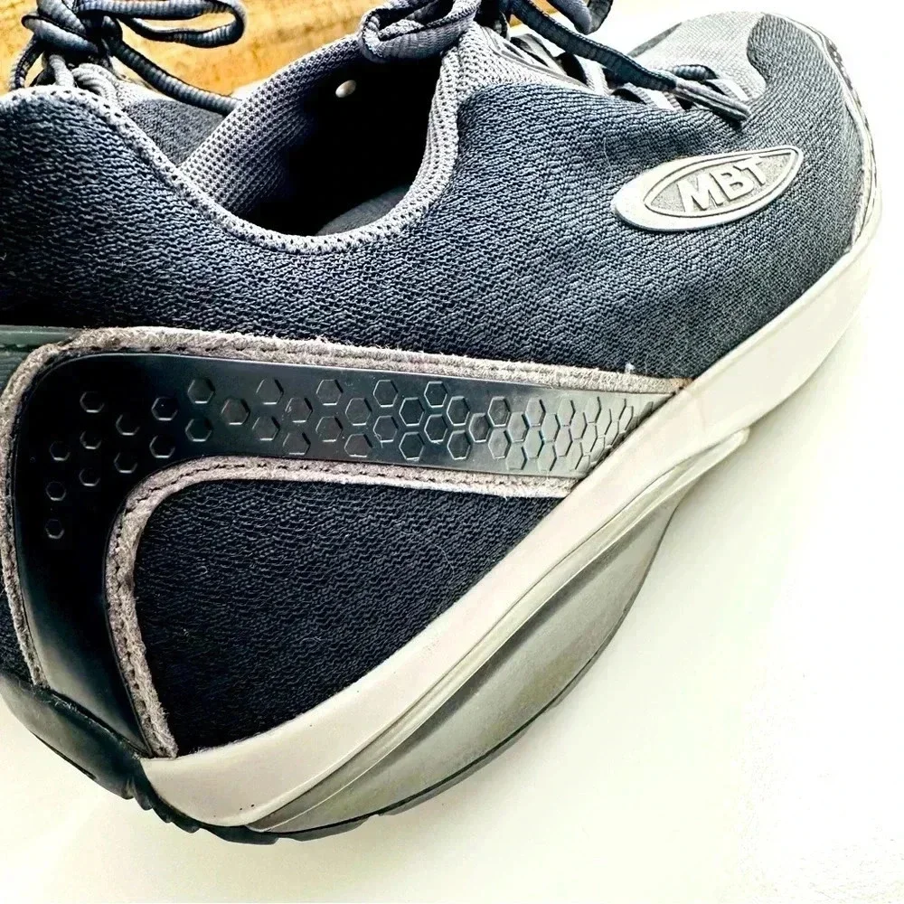 NWOT MBT Mahuta M Black Shoes